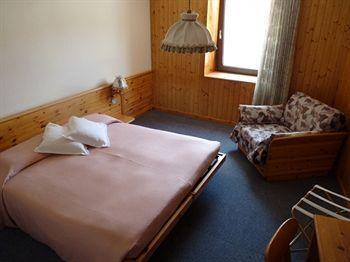 Hotel Ferre Ливиньо Экстерьер фото